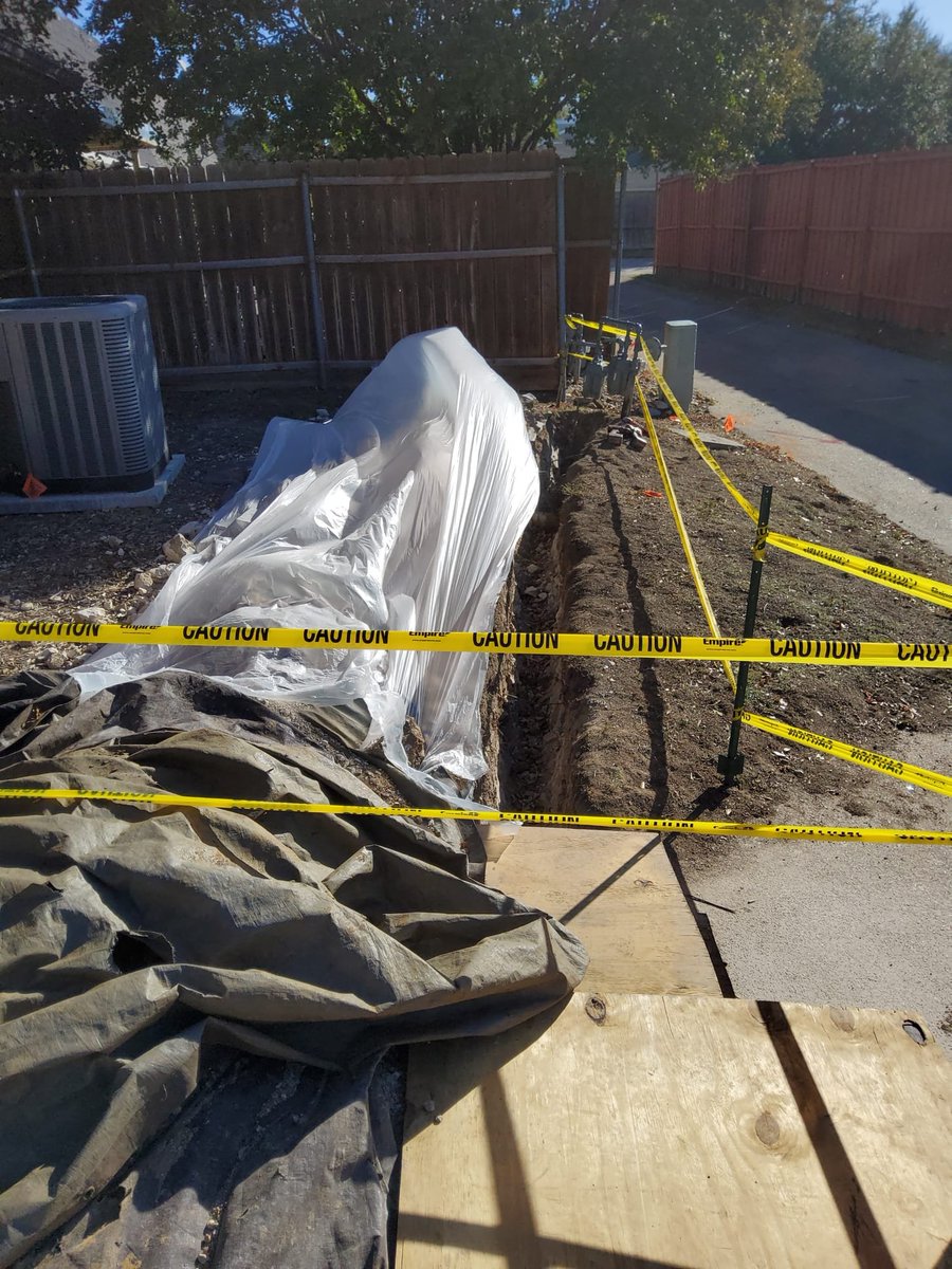 Aubrey_Plumbing's tweet image. 🔥 Replaced old gas line &amp;amp; risers with new ones + 1¼" poly pipe. House side tested leak-free, but riser leaked only when fully connected. We'll return tomorrow to replace the riser &amp;amp; retest the full system. Safety first! #AubreyPlumbing #DFWPlumber #GasLineRepair