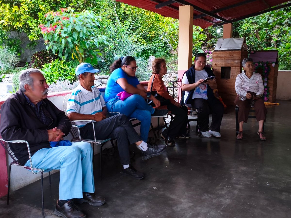 Akarantair_'s tweet image. La organización comunitaria es fundamental para la resolución de los problemas colectivos, Asamblea de postulación de proyectos desde la Comuna Socialista Mucunutan, para la Consulta Popular Nacional el próximo 23 de noviembre. 

#Comuna 
#ComunaoNada
#23nov