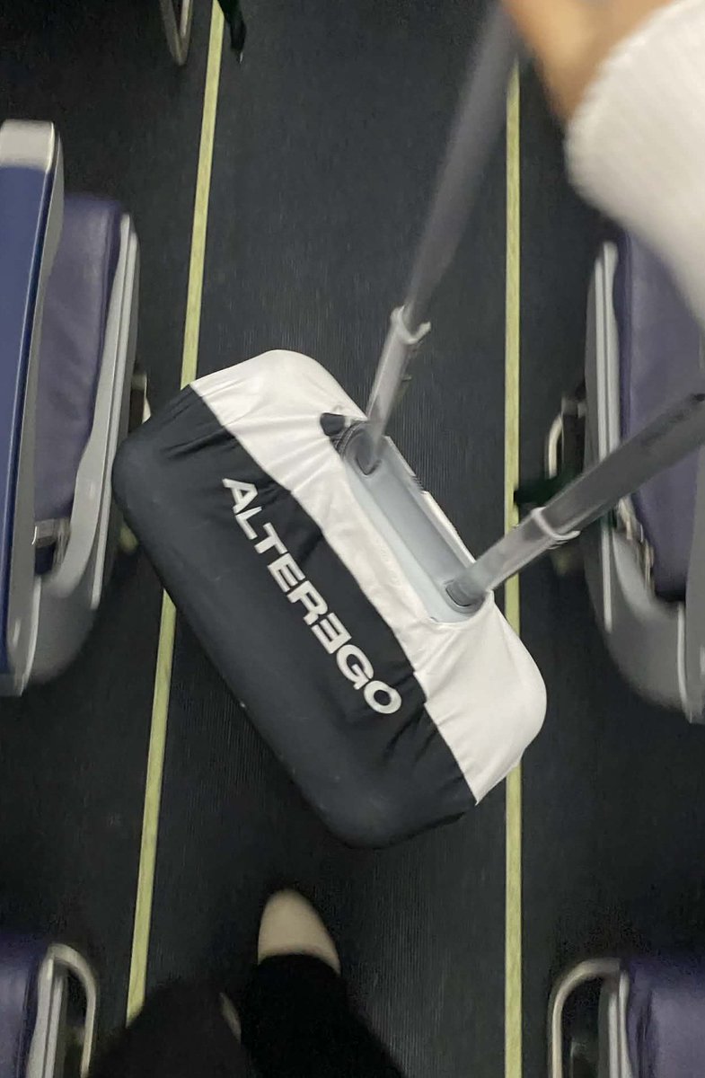 SEE YOU SOON LISA 💛

 <a href="/wearelloud/">LLOUD</a>