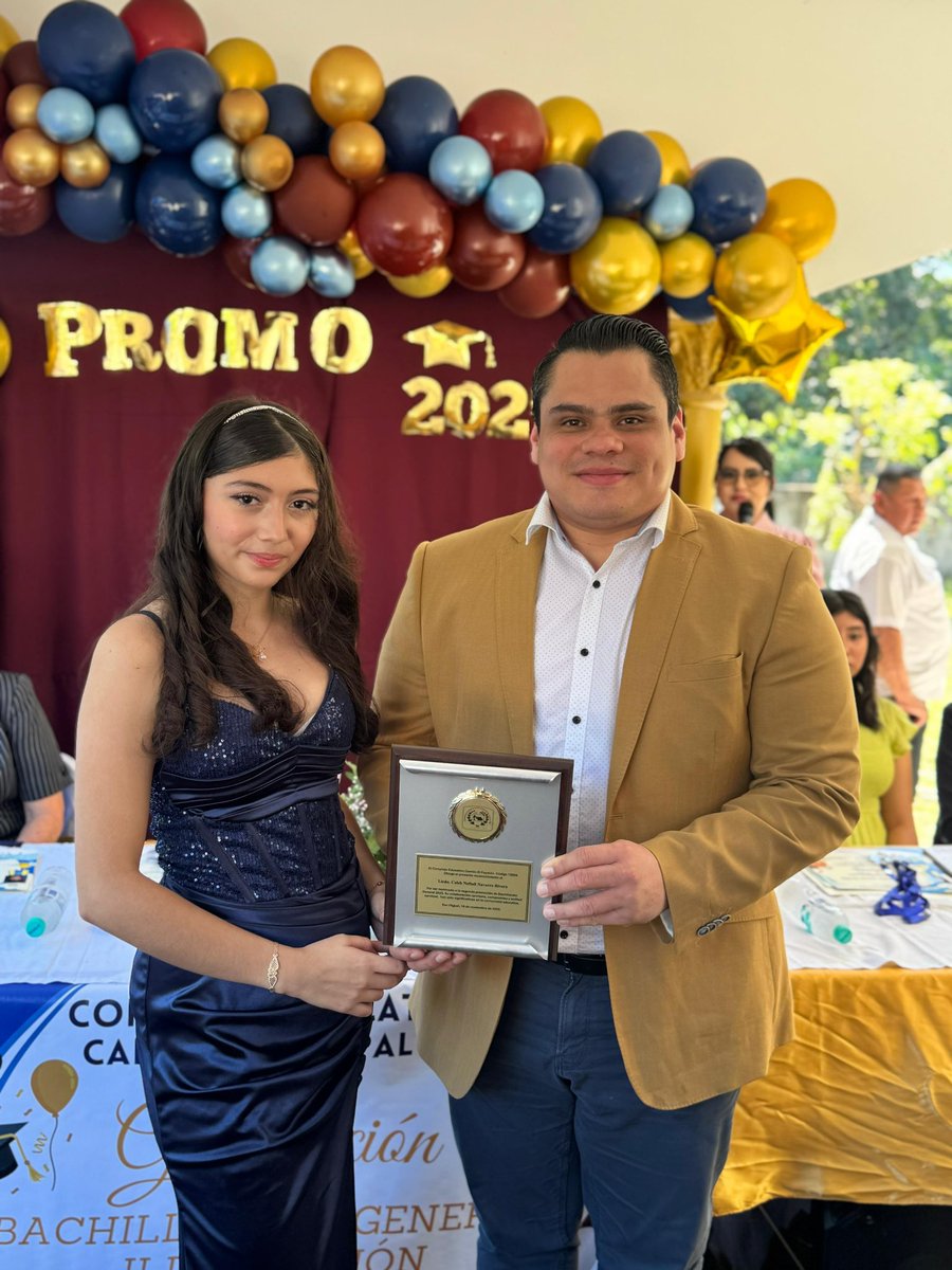 Caleb Navarro 🇸🇻 tweet media