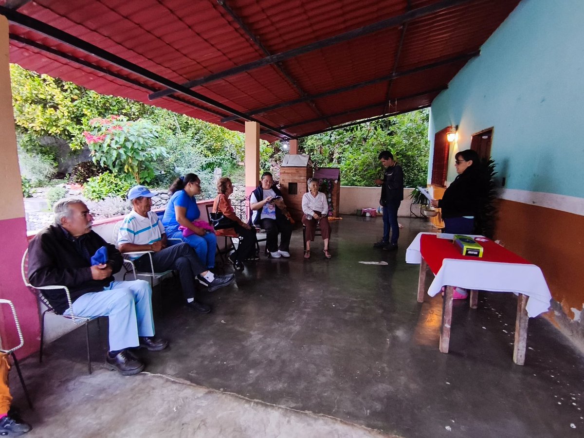 Akarantair_'s tweet image. La organización comunitaria es fundamental para la resolución de los problemas colectivos, Asamblea de postulación de proyectos desde la Comuna Socialista Mucunutan, para la Consulta Popular Nacional el próximo 23 de noviembre. 

#Comuna 
#ComunaoNada
#23nov