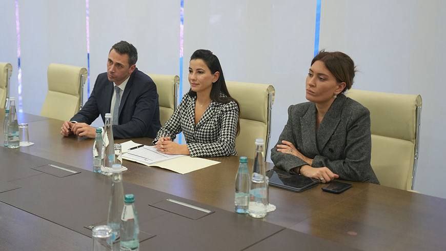 🇦🇲🇬🇪 During the official visit of the President of Armenia to Georgia, I met in Tbilisi with Georgia’s Minister of Economy and Sustainable Development, Mariam Kvrivishvili. We discussed cooperation in transport and logistics, as well as other key economic agenda issues. 🤝