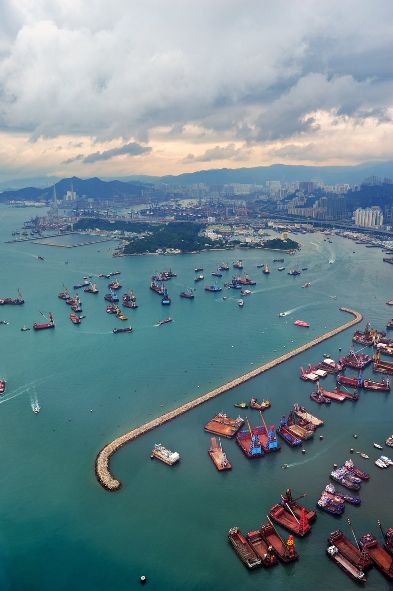 StrategyAndOps_'s tweet image. 🌱 APAC is leading in sustainable supply chains
✅ Reshoring reduces carbon &amp;amp; boosts compliance
✅ Trade blocs like RCEP simplify sourcing
✅ Blockchain, AI &amp;amp; IoT improve transparency
💬 Message us to unlock the APAC Advantage
#SustainableSupplyChains #APACAdvantage #Reshoring