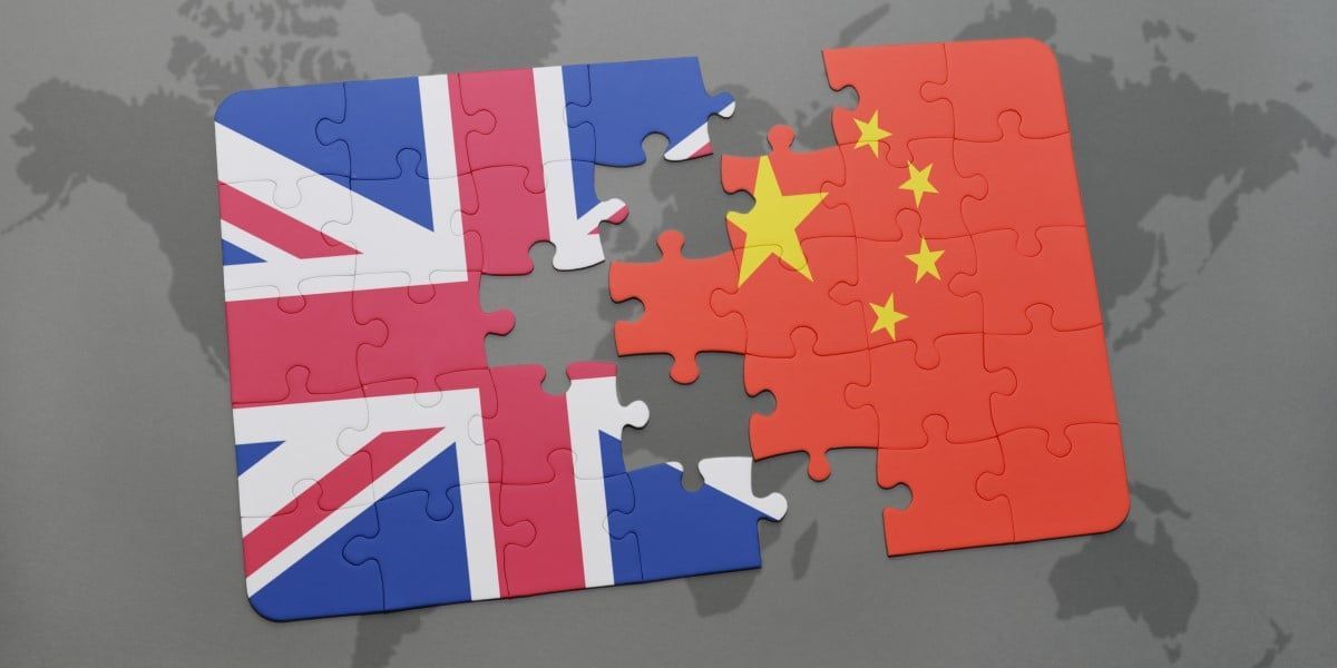 omvapt's tweet image. #China #recruiting #spies in the #UK with &apos;sites like #LinkedIn&apos; 
buff.ly/00McRye