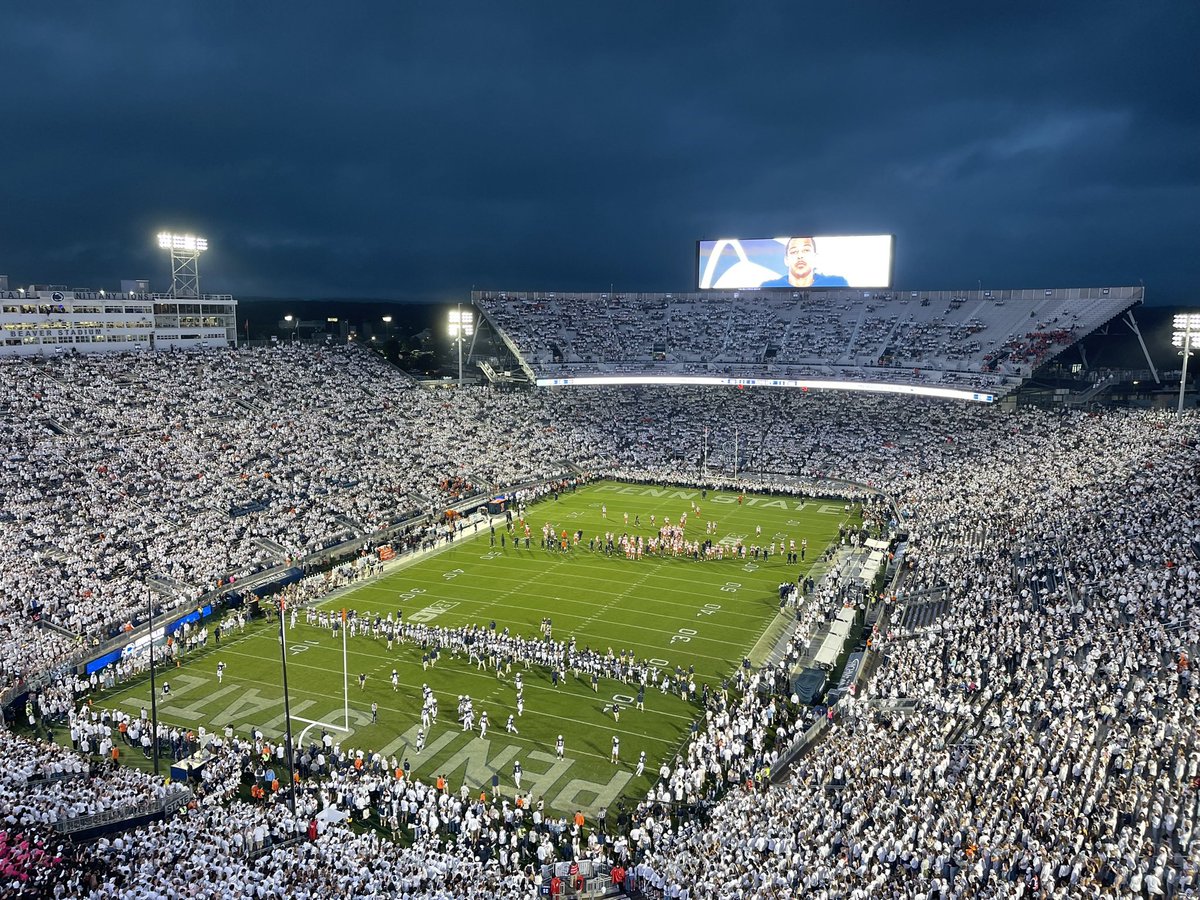 buchignani's tweet photo. Can't wait to tailgate all day (last time this season 😢) &amp; then watch Penn State play Nebraska under the lights in Beaver Stadium, cheer on the seniors, see Terry Smith leading the team out of the tunnel &amp; root for Kaytron to set the record at home.

Because it's all awesome. https://t.co/cZRucbc6TF
