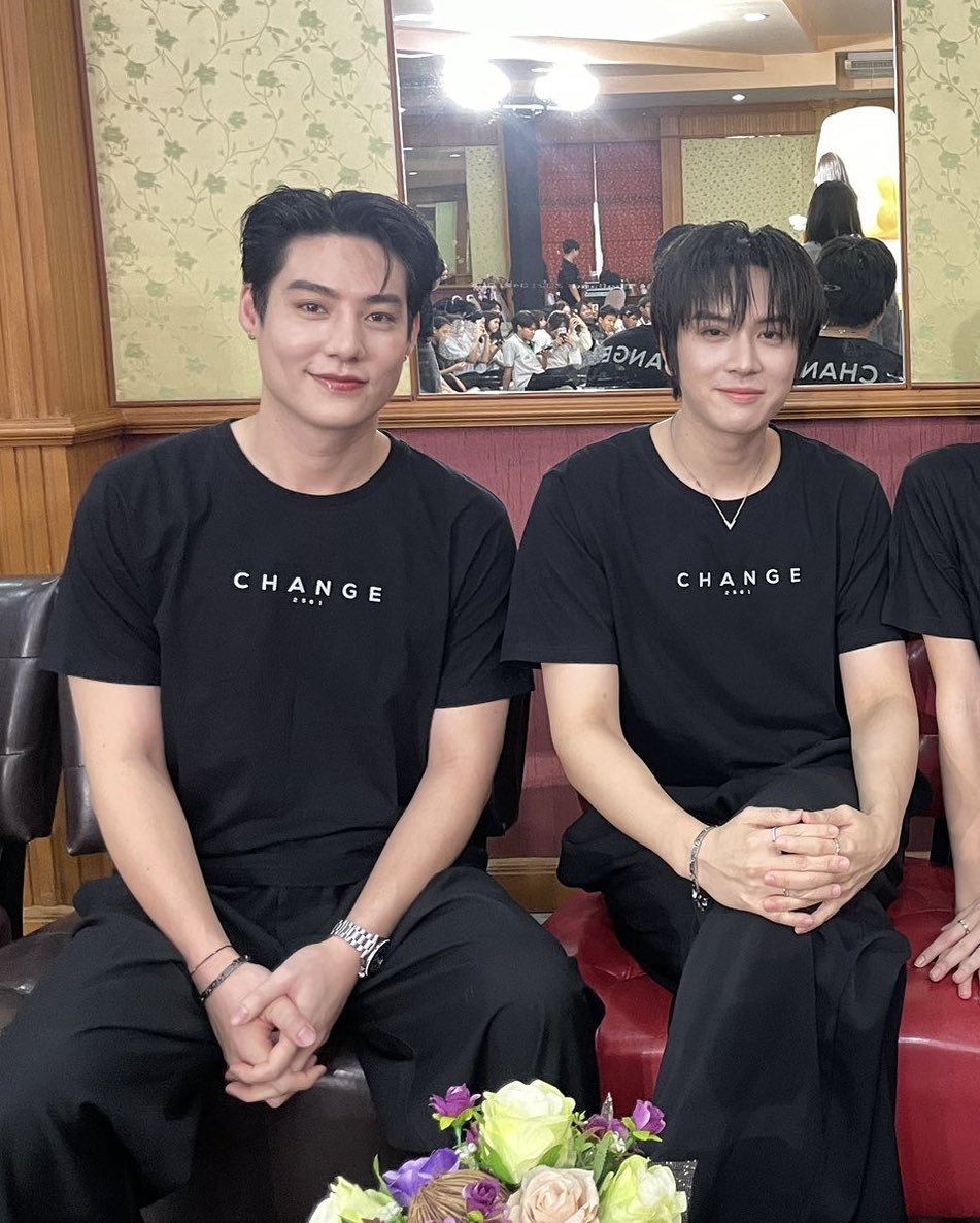 CHERAUMX's tweet image. ตอนเช้า                                       คอนดึก

//คู่ชิปผมมมมมม🔥🔥🔥
 #SailubPon #SpySailub #PonThanapon