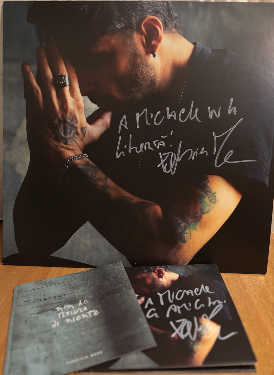 _MikiG_'s tweet photo. Che emozione enorme!!!
Grazie Fab!❤️

@FabrizioMoroOff 
#NonHoPauraDiNiente https://t.co/jwU8Yvwaxt