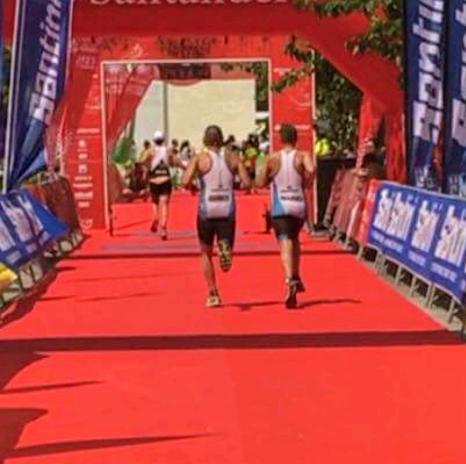 cesped2014's tweet image. 👟El color es estrategia: atrae, emociona, diferencia.

Moqueta ferial para competiciones deportivas, bodas, ferias, fiestas y eventos TOP.

✨ Elige tu tono ideal 👉 cespedypavimentos.es

#MoquetaFerial #EventDesign #19Noviembre