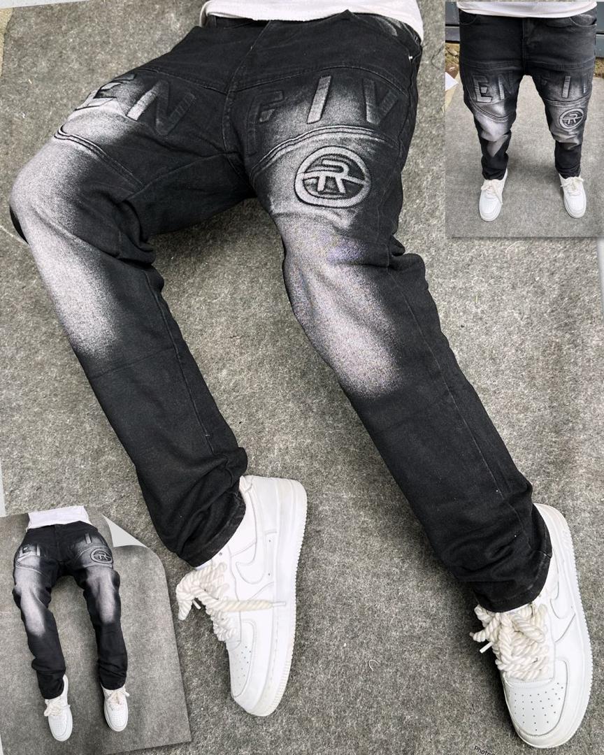 im_aliyu's tweet image. Jeans

Price ₦20,000

📐 28-44 

📍 Kaduna 

📱 📧 08028482834