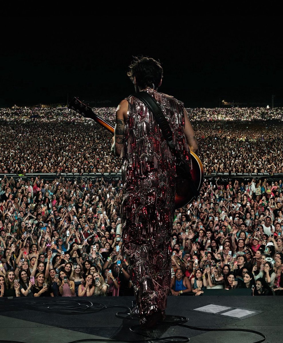 harryskiwiis's tweet image. he’s so missed