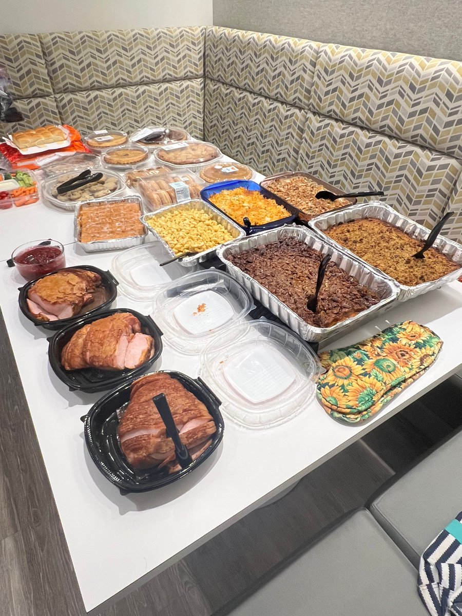OneDataScan's tweet image. Feast mode activated! 🍗 Our Associates turned the office into a Thanksgiving lunch spread, and the food (and fun) did not disappoint! A big thank you to everyone who brought their favorite dish; we&apos;re extra thankful for the awesome crew we get to work with every day. 🙌