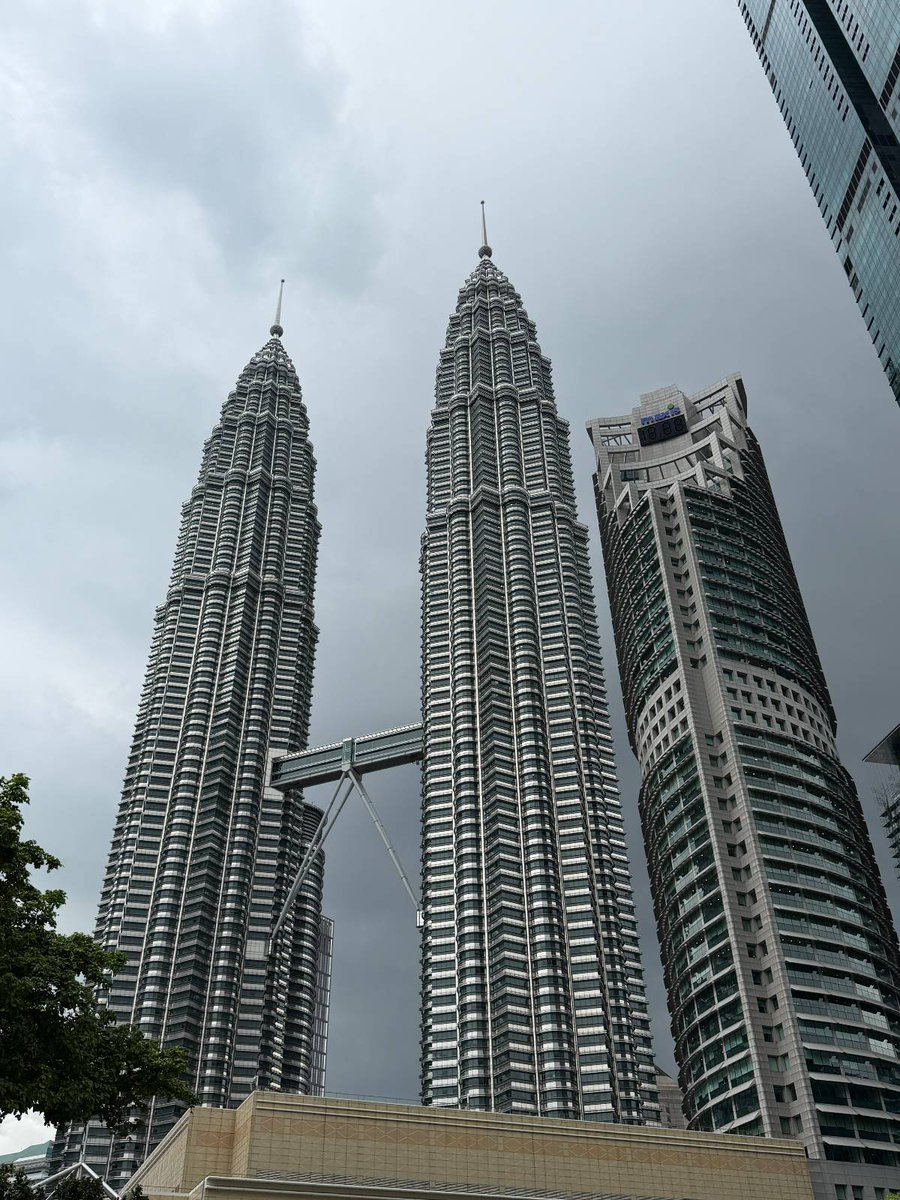 FlokiNETehf's tweet image. We’re excited to be in Kuala Lumpur for the 2025 Global Investigative Journalism Conference and we can’t wait to meet you! Drop by the FlokiNET booth, we got candy! 🍬

See you tomorrow at #GIJC25!