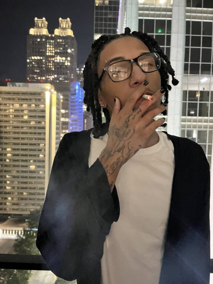 Rest In Peace, To Velarian 
a True Wav City Legend! 
Sending my prayers &amp; condolences to all of Wav, Velarian’s family &amp; friends as well. 💔