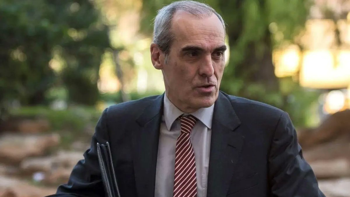 Aldama siempre fue un topo del fiscal Luzón?
El jefe de la Fiscalía Anticorrupción, Alejandro Luzón expone que en el caso de Aldama concurre "la atenuante de confesión" y rebaja su pena a 7 años. Todo en orden.
