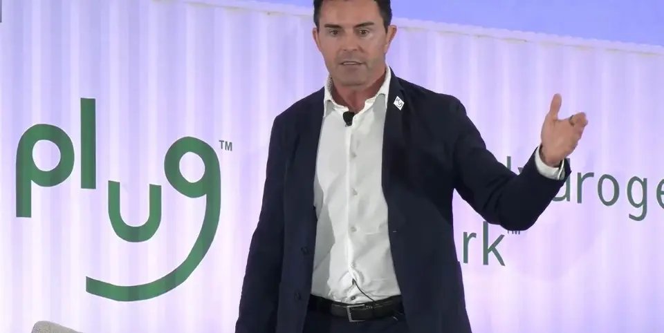 fuelcellsworks's tweet image. .@PlugPowerInc&apos;s incoming CEO José Luis Crespo aims to achieve profitability in 3 years. Andy Marsh, moving to Executive Chairman in March, says Crespo will drive Plug’s vision for #hydrogen and #cleanfuels in a fast-evolving global market.

#HydrogenNews

fcw.sh/qXHaTB