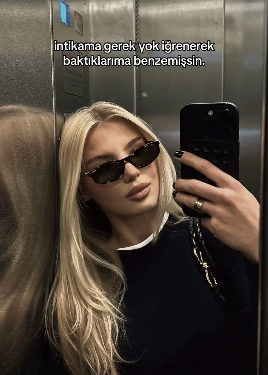 sinem (@kimbusnem) on Twitter photo 