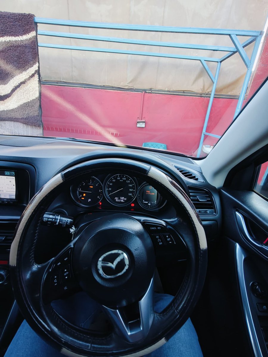 Kandava3's tweet photo. @DerrickUdu55582 Mazda cx-5 
Diesel
2012
2.2l
1.4 negotiable 
Viewing kiambu
Booking 0708740913 https://t.co/VRHdoic9mk