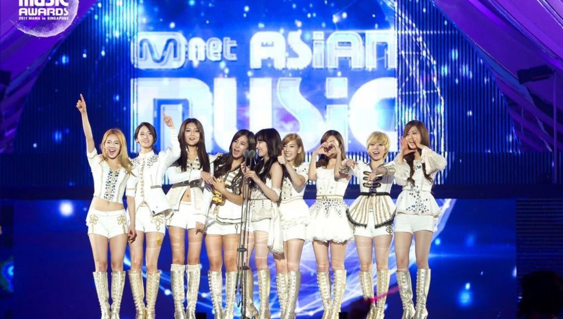 tkaprilleea's tweet photo. 2011. 2013. 2015. Now I miss Girls'Generation even more https://t.co/1AHjLASCwe