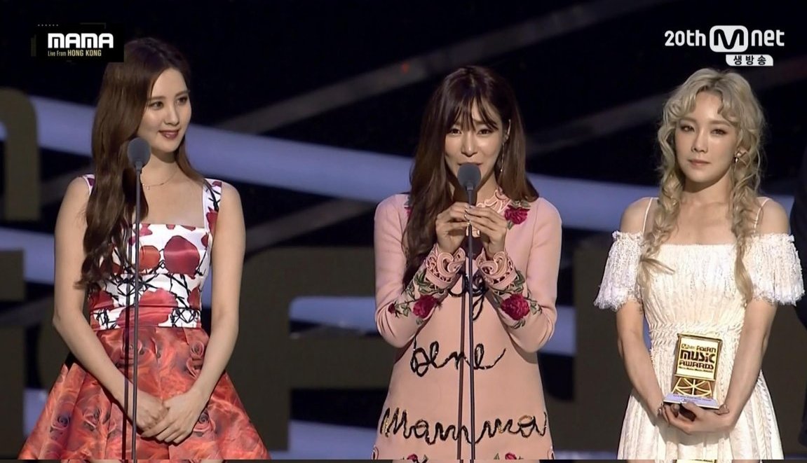 tkaprilleea's tweet photo. 2011. 2013. 2015. Now I miss Girls'Generation even more https://t.co/1AHjLASCwe