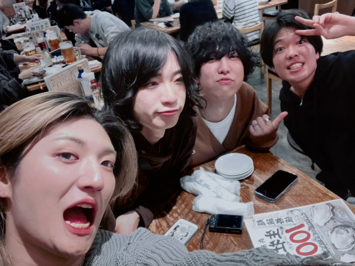 sora563's tweet photo. 6年半楽しかったよ https://t.co/FtMj623OuG