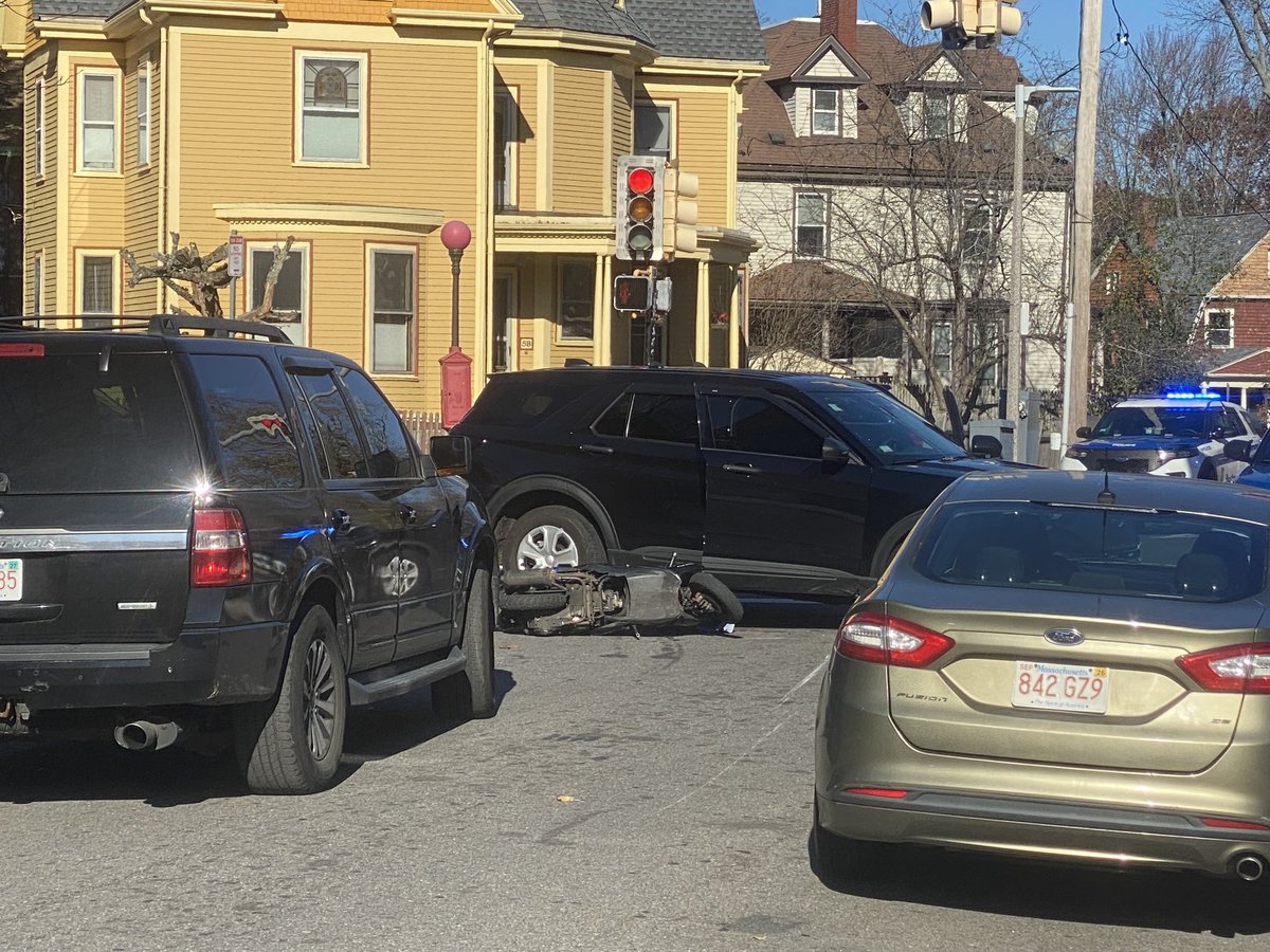 WriteHandMan's tweet image. Looks like a scooter vs. SUV accident on Park &amp;amp; Waldeck at around 11:30am today #Dorchester.  Few details, doesn't look good. Pic by loyal @DotNews reader.
@StacoS @BostonAreaAlert @bostonpolice