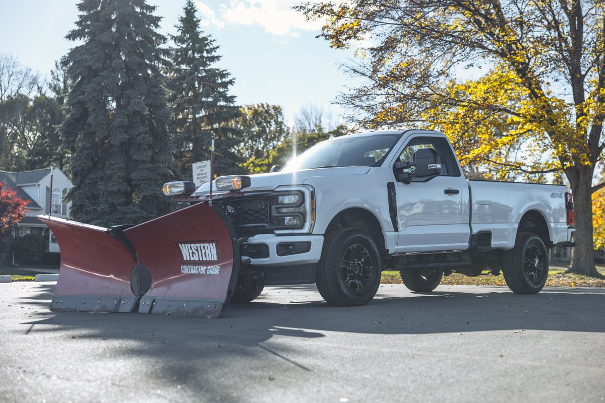 Suburban Ford tweet media