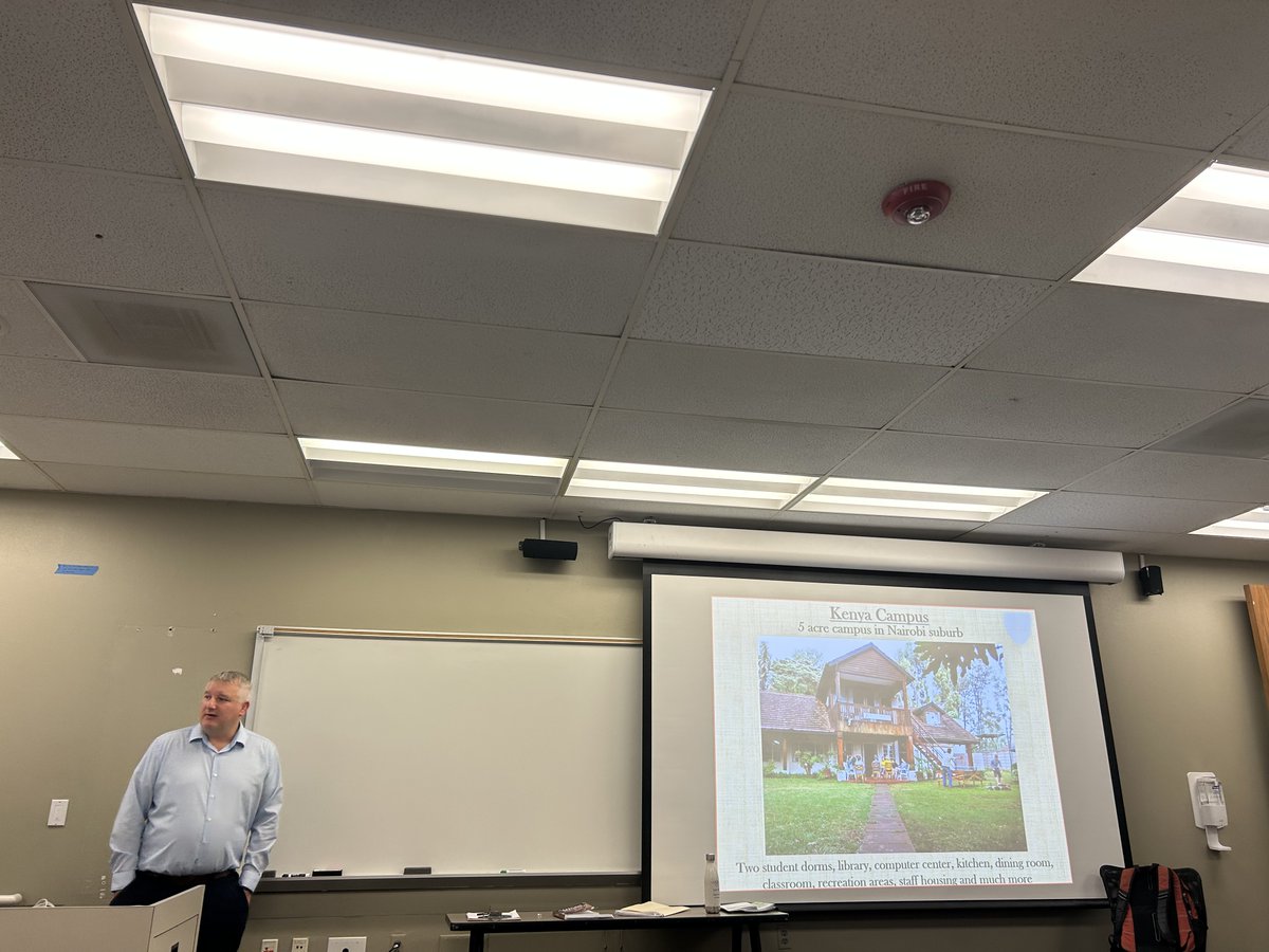 EmoryIAS's tweet image. Thanks to Matthew Carotenuto,
Professor of History, Hanson Associate Dean of International and Intercultural Studies St. Lawrence University who stopped by to share information about the St. Lawrence Kenya Program, one of the longest-running U.S. study abroad programs in Africa.