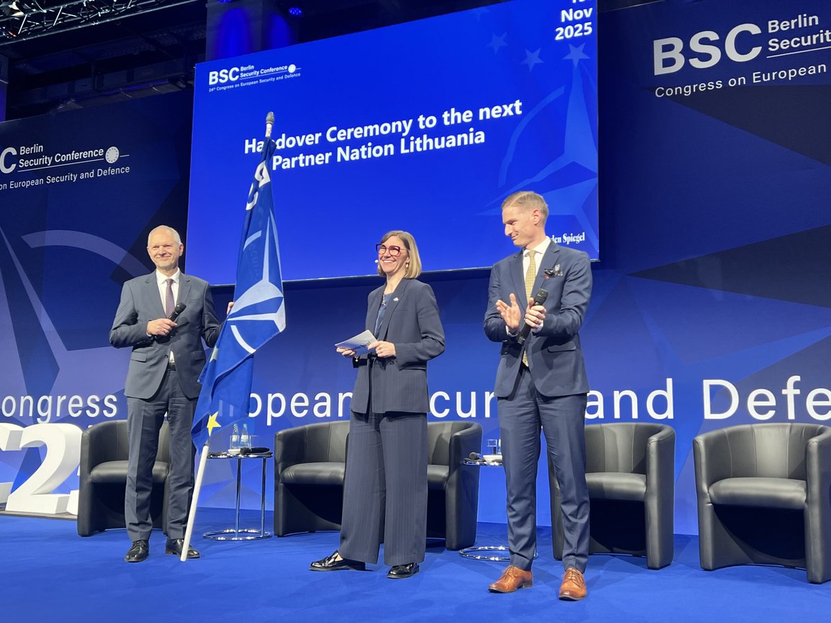 Uwe Proll tweet media