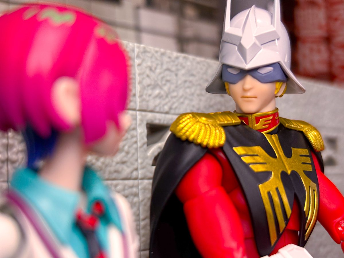 juridget's tweet image. マチュとシャアの恋バナ