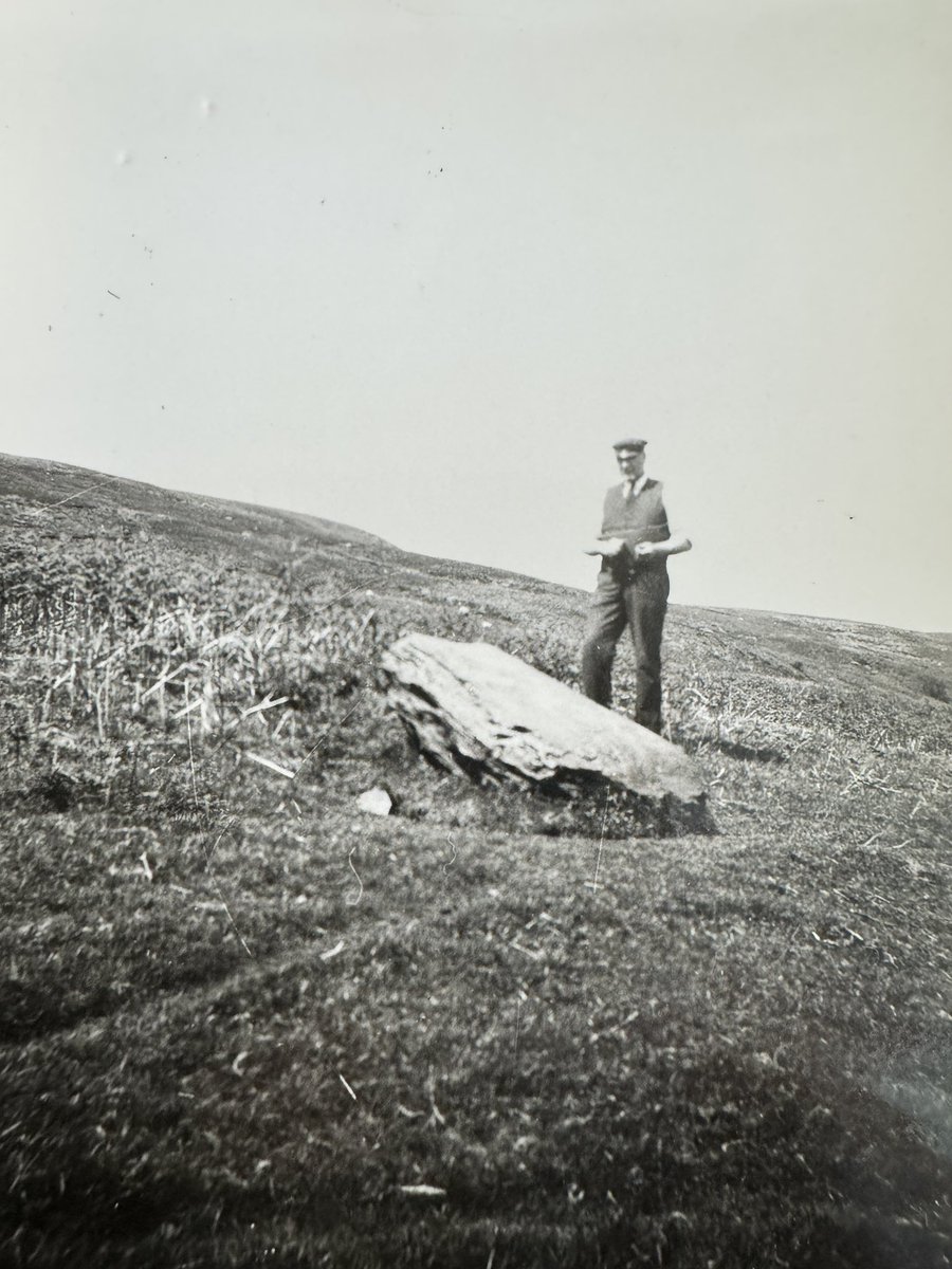 There are some remarkable unpublished rock art photos in the Ronald Morris archive. Images (c) HES