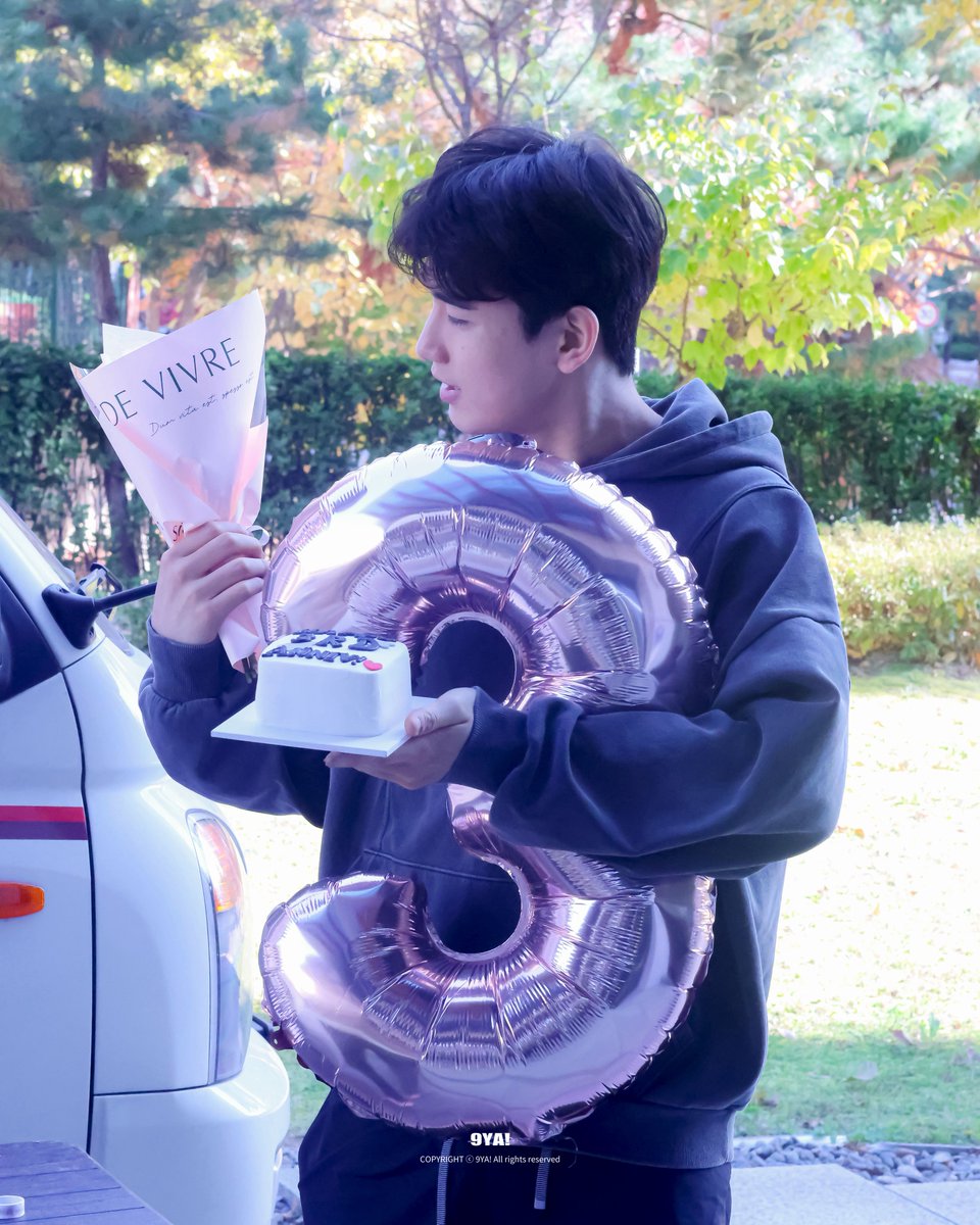 와 제가 1주년 2주년 3주년 다 챙겼다구요?????