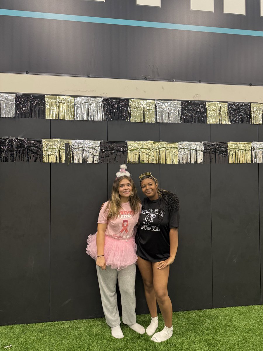 Big Sis/Little Sis Reveal Day was a Success!!@PCHS_SB_Booster