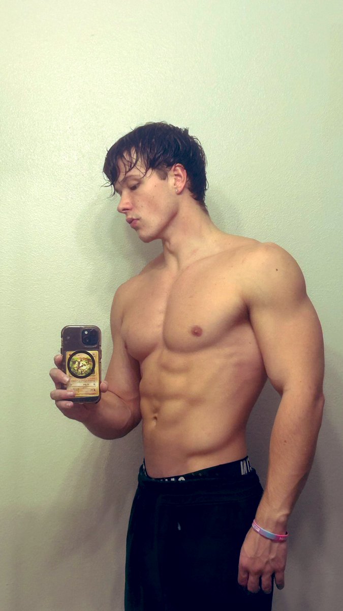 Drainer700's tweet image. You pay, I smile