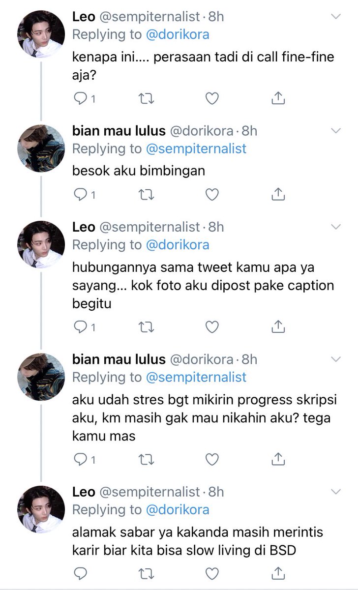 ihanupi's tweet photo. taeshan veryy few tweets au

tentang bian (lh) yang capek skripsian tapi pacarnya, leo (ts) juga lagi sibuk kerja https://t.co/2YXblq0drl