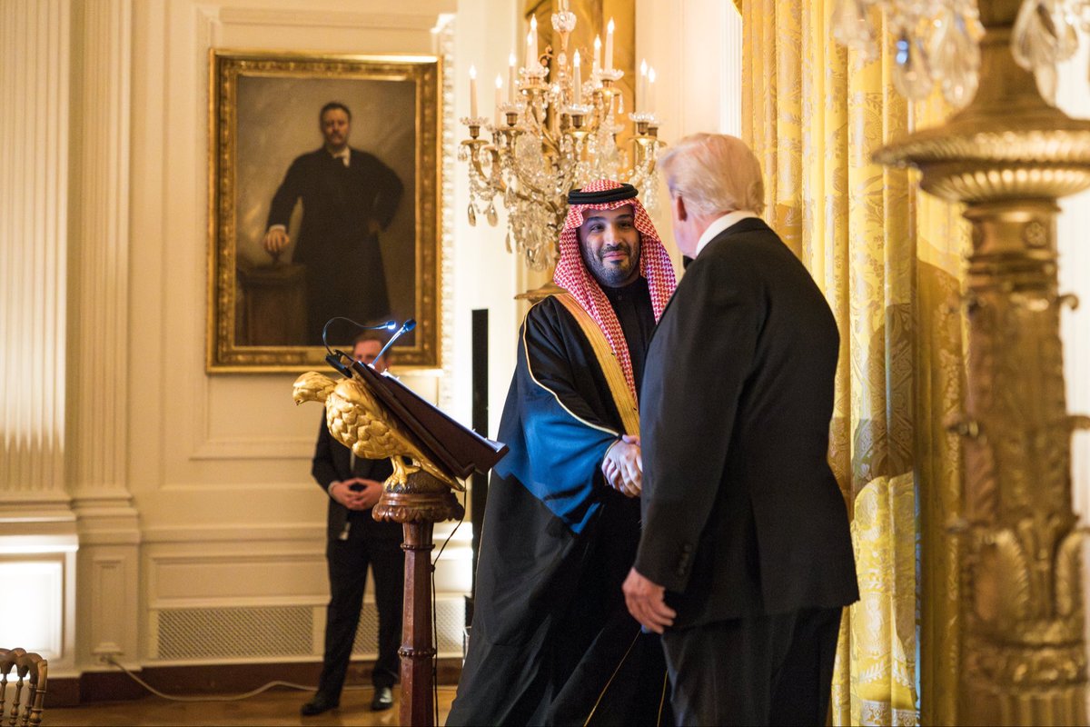 HRHMBNSALMAAN's tweet photo. صور بجودة عالية لسيدي #ولي_العهد الأمير #محمد_بن_سلمان من مأدبة العشاء 🇸🇦🇺🇸

#محمد_بن_سلمان_في_واشنطن #MBSINUSA https://t.co/cvgRVUwATh