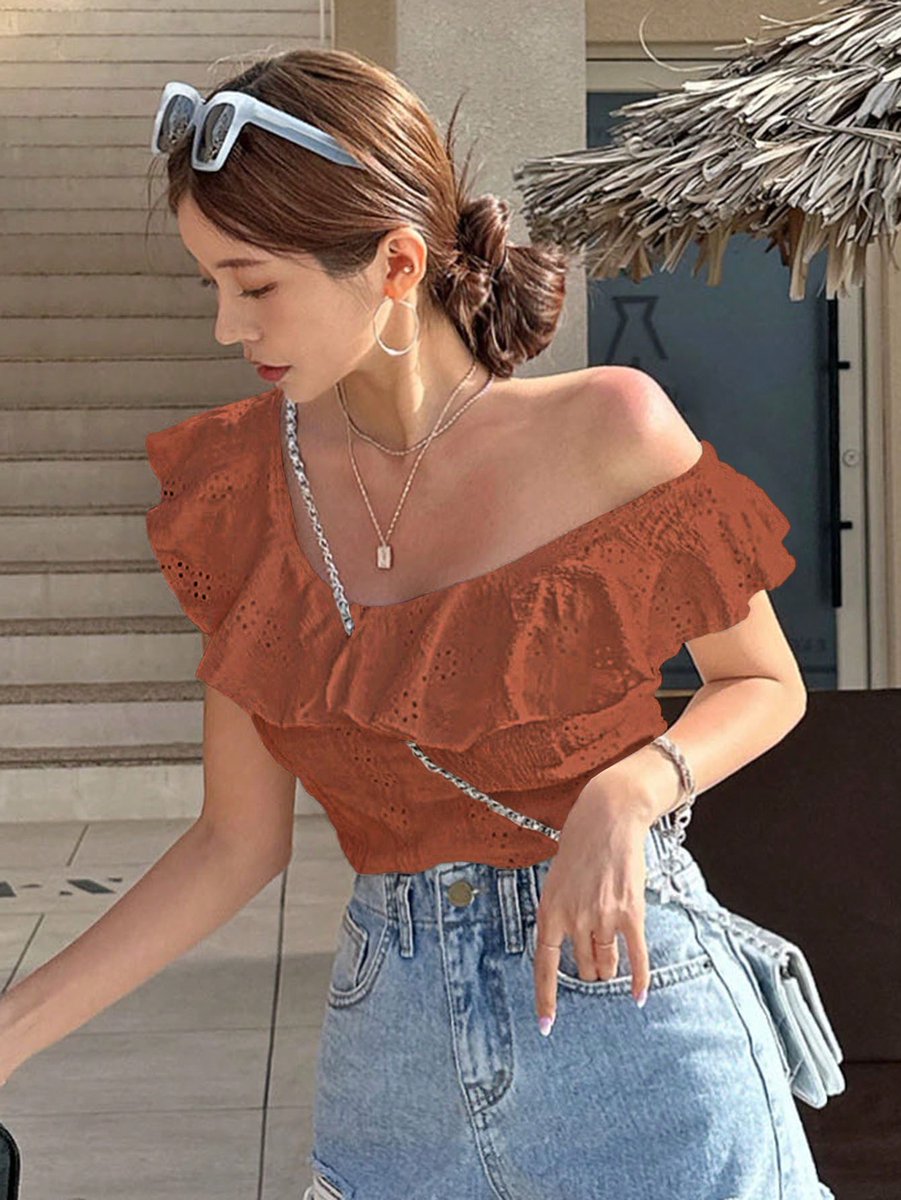 J9527Merry's tweet photo. SHEIN CODE: CXGE7 
https://t.co/Q41ij6j3M1
💰Price[₱205] 
🛒DAZY Women Asymmetrical Neck Ruffled Hollow-Out Embroidery T-Shirt, Summer,Crop Tops Women https://t.co/iT9iPeRtzd