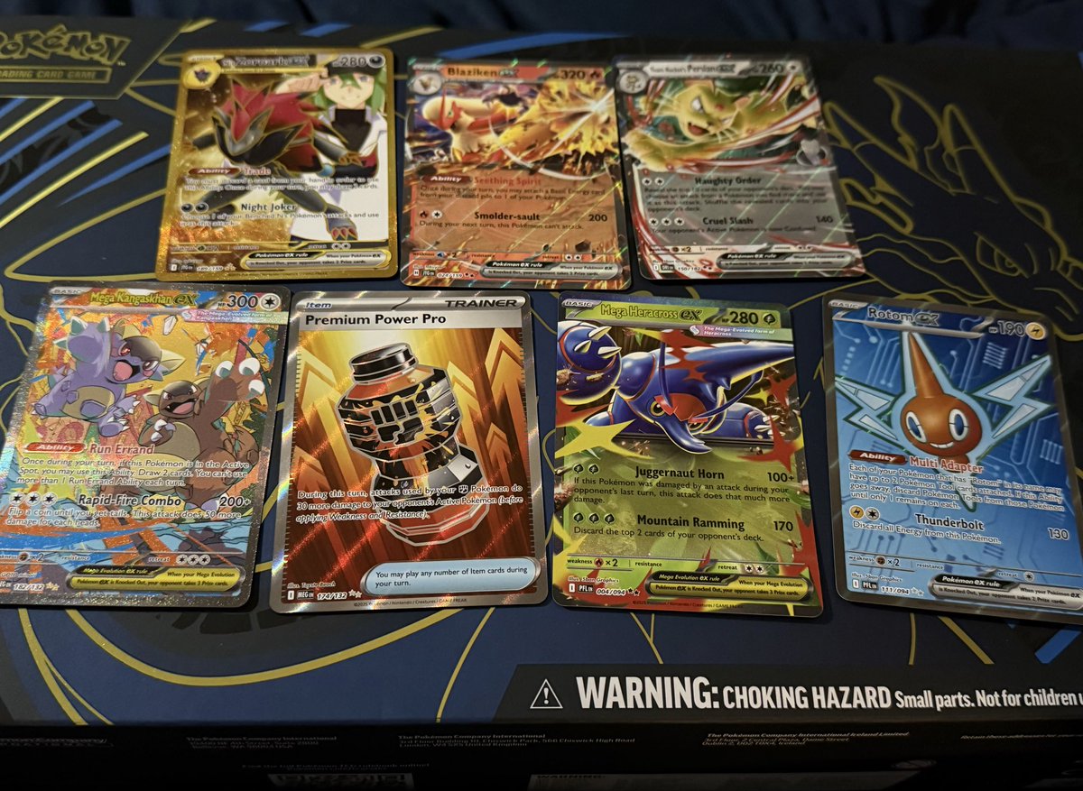 typeh20's tweet image. My Charizard UPC's were cracked