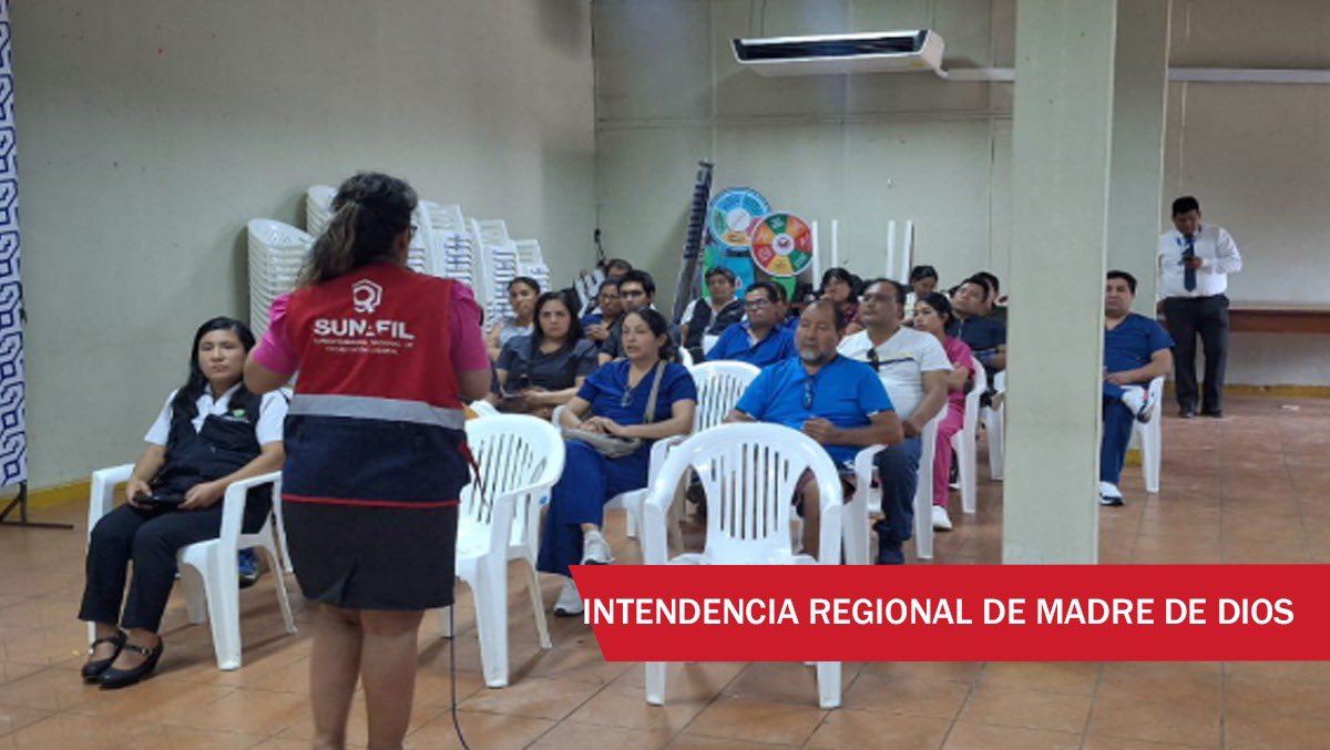 SunafilPeru's tweet photo. 📍 #SunafilEnMadreDeDios:
✅ Desarrollamos una jornada de orientación sobre el procedimiento inspectivo y sancionador, en coordinación con la #Diresa, donde se informó a propietarios de establecimientos de salud sobre los requisitos para su funcionamiento.🩺📄 https://t.co/Xk6EVip6qQ