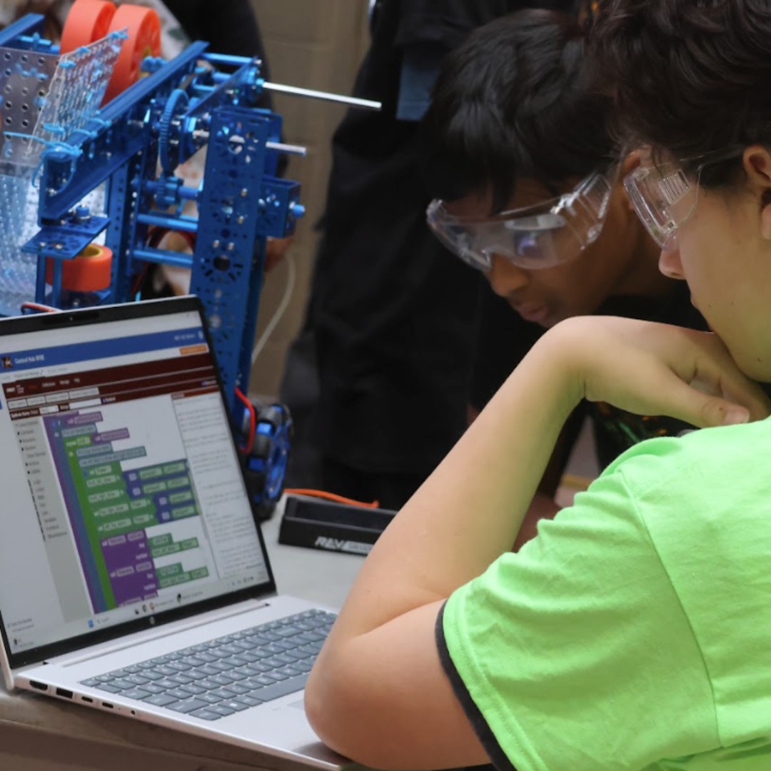 FIRST Robotics Canada tweet media