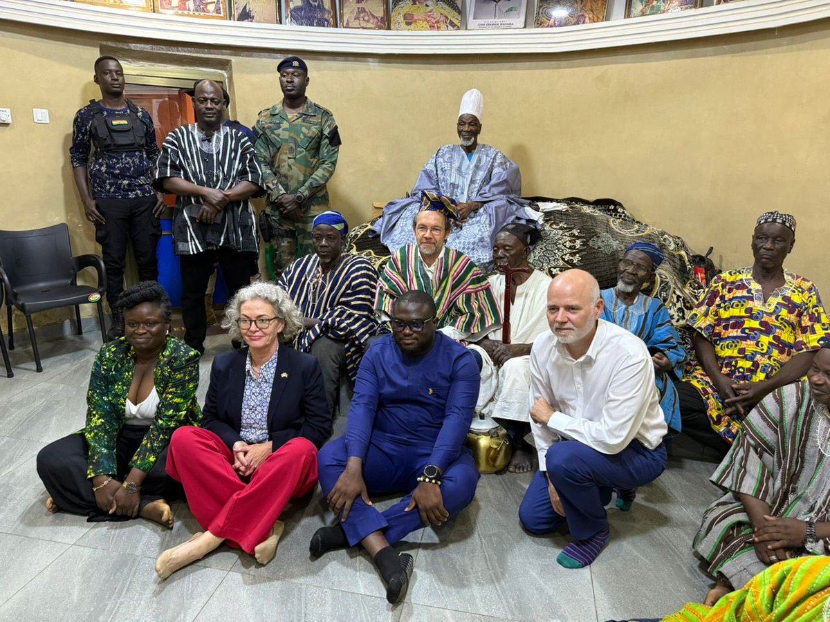 ChristianRogg's tweet photo. Honoured to pay a courtesy call on His Majesty Yaa Naa Abukari II in Tamale. 

A respectful and insightful exchange on tradition, leadership, and development. The UK values its relationship with Dagbon and is committed to supporting inclusive progress in the Northern Region. https://t.co/R0nyS1tl84