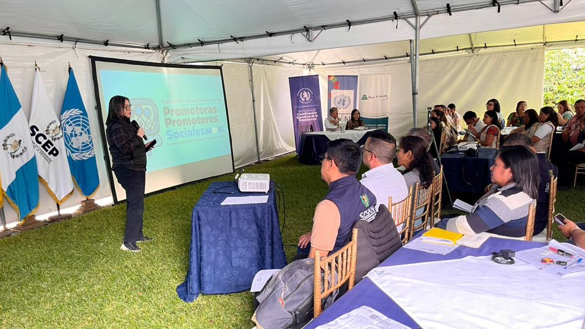 PNUDGuatemala's tweet image. Estamos acompañando el Segundo Encuentro Nacional de  Promotores Sociales organizado por la @SCEPgt, un esfuerzo que fortalece el #SISCODE y promueve el trabajo articulado en el territorio para avanzar en procesos de desarrollo más inclusivos en el país 🇬🇹🙌🏽.