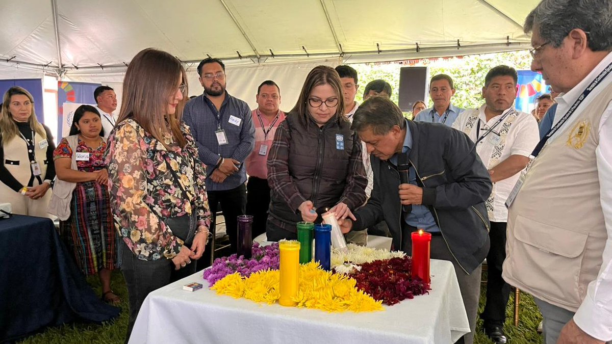 PNUDGuatemala's tweet image. Estamos acompañando el Segundo Encuentro Nacional de  Promotores Sociales organizado por la @SCEPgt, un esfuerzo que fortalece el #SISCODE y promueve el trabajo articulado en el territorio para avanzar en procesos de desarrollo más inclusivos en el país 🇬🇹🙌🏽.