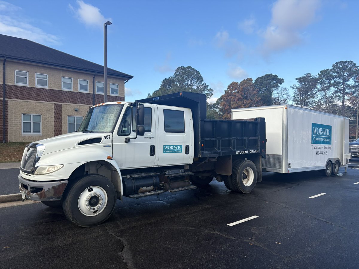 Very proud of Parkside football Student Athletes exploring career opportunities in the trucking industry in a hands on event with Cato Gas Oil &amp; Propane and Wor-Wic Community College’s CDL program. Thank you <a href="/WorWicCC/">Wor-Wic Community College</a> &amp; Cato. #BuildGreen #AllIn #ChargeOn