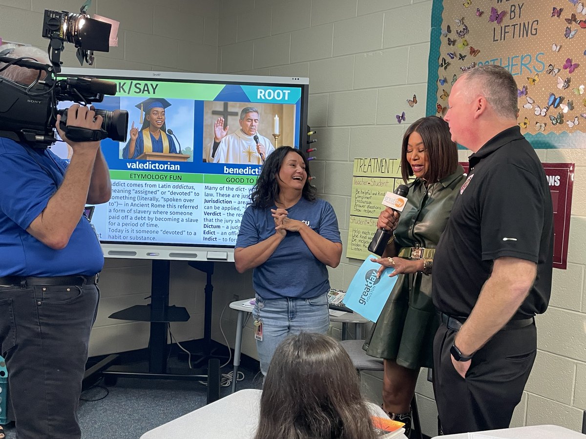 FortBendISD's tweet photo. Big news from @JBMS_Bears Bowie Middle School!
Congratulations to Paulina Garcia, who has been selected as the Randalls Red Apple Award winner for November! Paulina goes above and beyond for her students every day, and we are so proud to see her dedication recognized in this special way.

Want to see the full surprise? Tune in to the KHOU 11 Debra Duncan show this Thursday at 9 a.m. to watch the celebration! #LeadThePAC