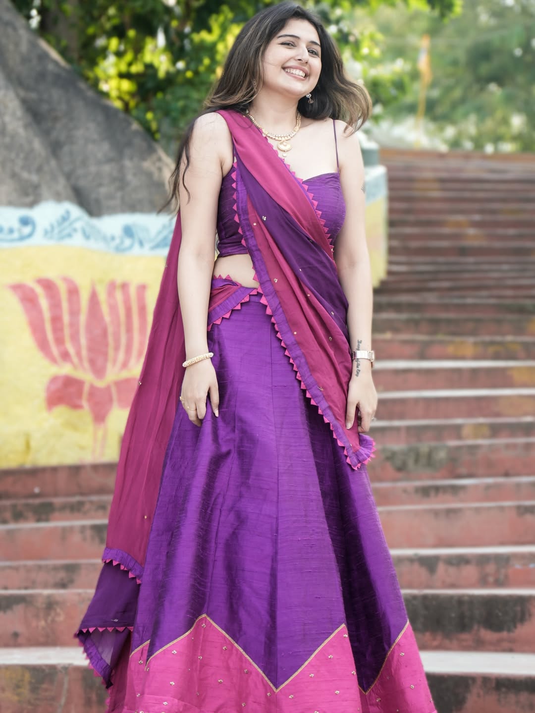 G6Il8OaXQAAm_kP?format=jpg&name=large