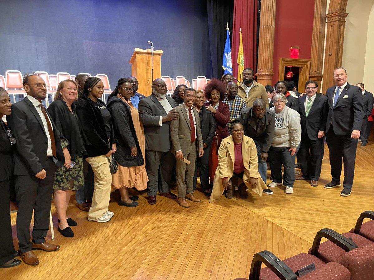 MDRahmanCT's tweet image. Congratulations to all Manchester officials sworn in last night! Thank you to our community for showing up to support this important moment. Excited to work with this team to keep moving Manchester forward. #Manchester #CTLocal #NewBeginnings