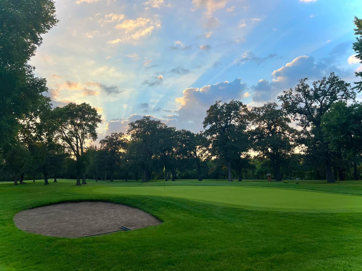 Saint Anne, IL
Shamrock Golf Course is an 18-hole, par 60, course with twelve par 3's and six par 4's. White tees measure 3,587  yards and Red tees measure 2,920 yards. Tee shots range from 104 yards to 353 yards.

par3-executive-golf.com

#golf #golfecourse #illinois