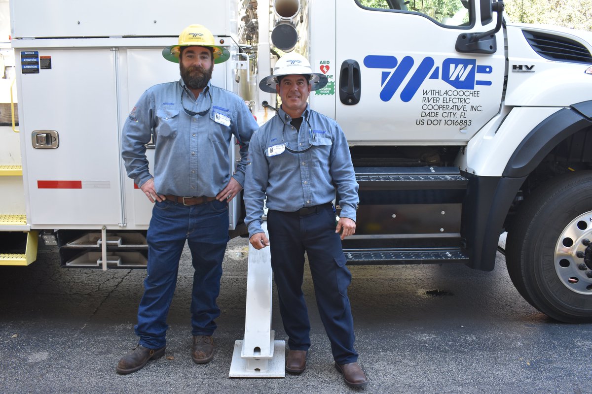 WRECCoop's tweet image. Our teams gave these students a behind-the-scenes look at the important work they do every day. #wreccoop #GreatAmericanTeachIn #CommunityFirst