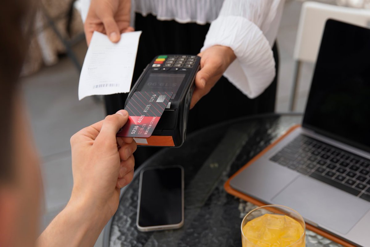 Marsses_Crypto's tweet photo. 💳 Marsses Card Now Supports Direct Payments with USDT

⚡️ The Marsses Card takes another step forward in integrating cryptocurrency into everyday life. Users can now pay for purchases directly from their USDT balance, without the need for prior conversion to fiat. https://t.co/24xMfvrGxW