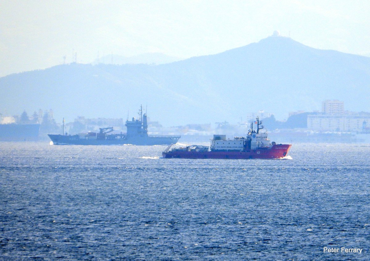 PeterFerrary's tweet image. Bulgarian millitary research ship &amp;amp; German replenishment ship.
SV. SV. KIRILI METODII RSV 421  🇧🇬
FGS ELBE A 511  🇩🇪
In the strait of Gibraltar Nov 19 2025